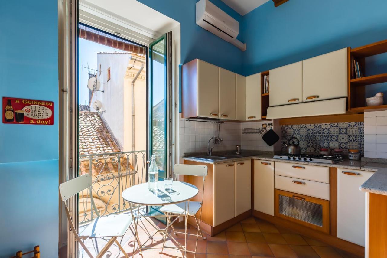 Ferienwohnung Casa 45 Salerno Exterior foto